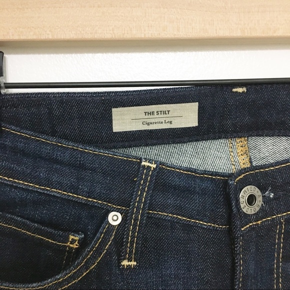Like New AG The Stilt Cigarette Leg Jeans SZ 24 - Picture 4 of 7